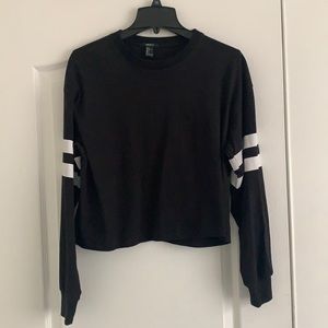 Black and white stripe crop top